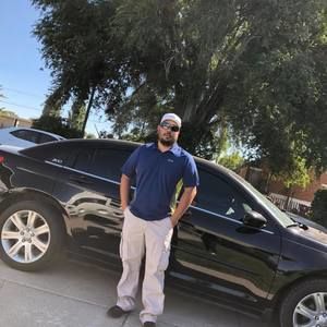 Meet your Posher, Ramiro